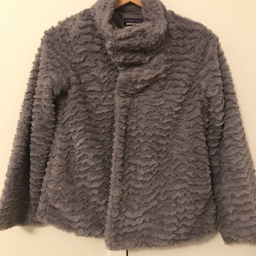 Patagonia Faux Fur Jacket - XS - Gray